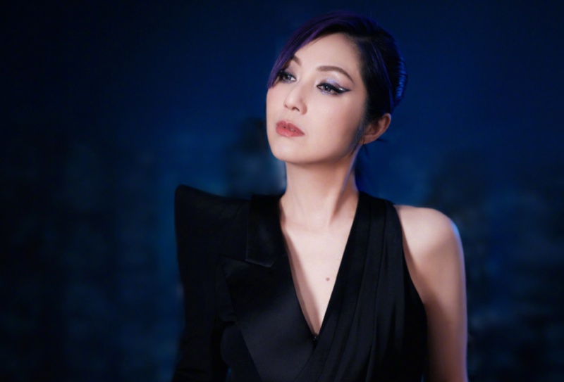 女歌手